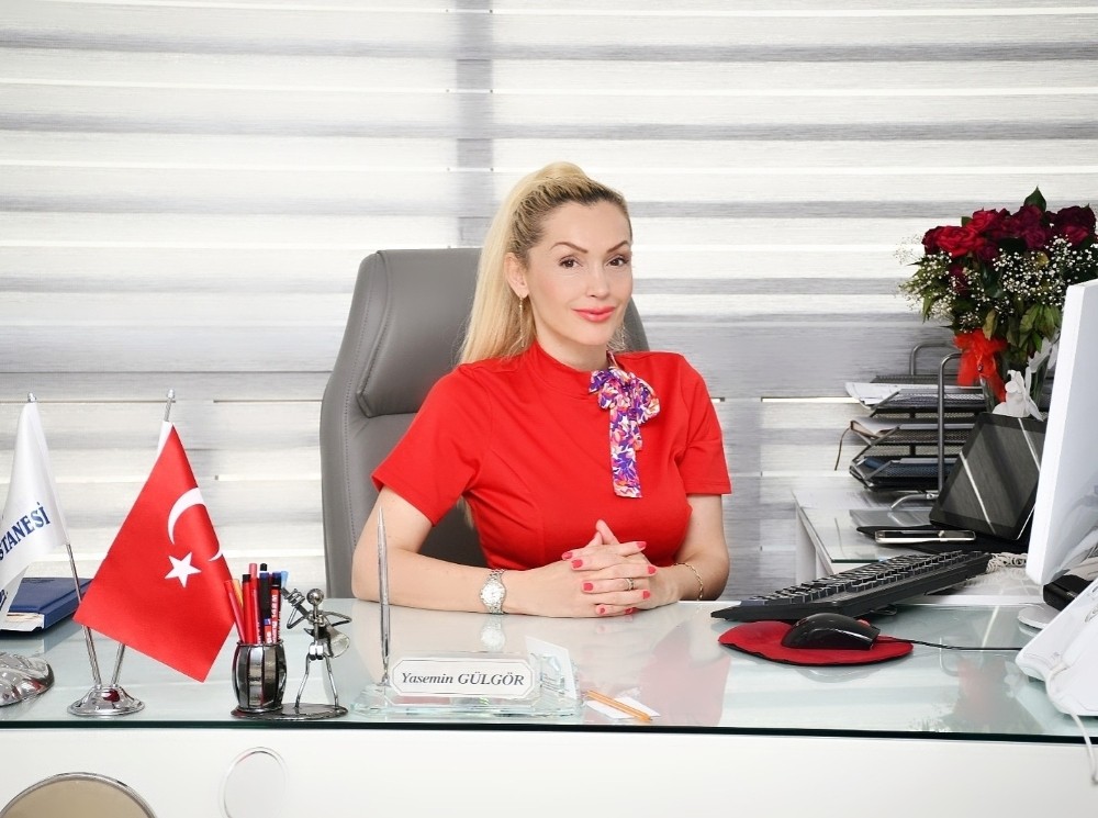 Kadınlar da saç ektiriyor 