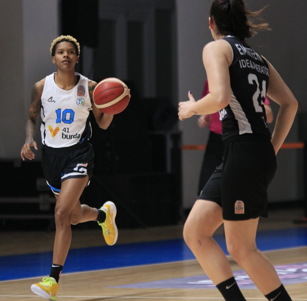 Kadınlar Türkiye Kupası: İzmit Belediyespor: 84 - Beşiktaş: 71 