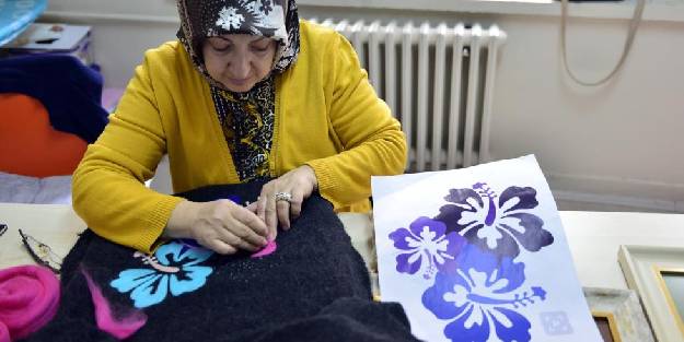 Kadınlara e-ticaret eğitimi