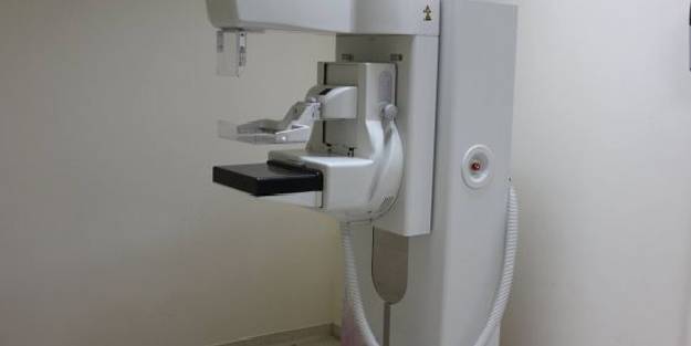 Kadınlara ücretsiz mamografi çekimi