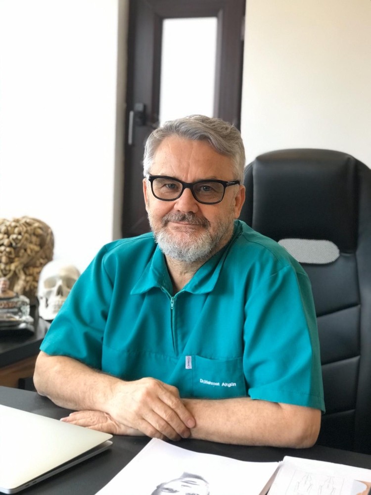 Kadınlarda dolgu kullanımı artıyor 