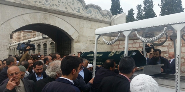 Kadir Demirel son yolculuğuna uğurlandı
