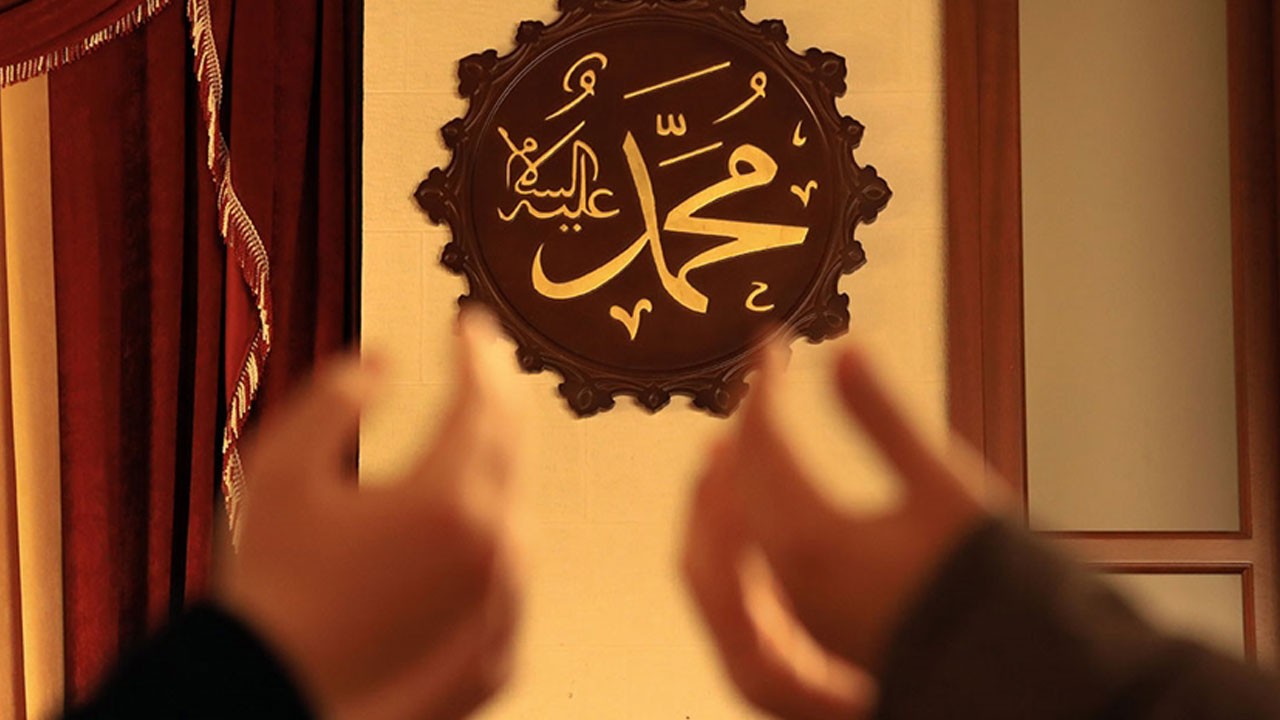 Kadir Gecesi mübarek olsun: Bin aydan daha hayırlı gece