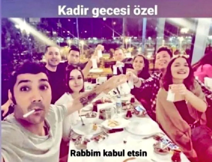 Kadir Gecesi'nde rakı masasından paylaşım yapmışlardı! O alçaklardan haber var