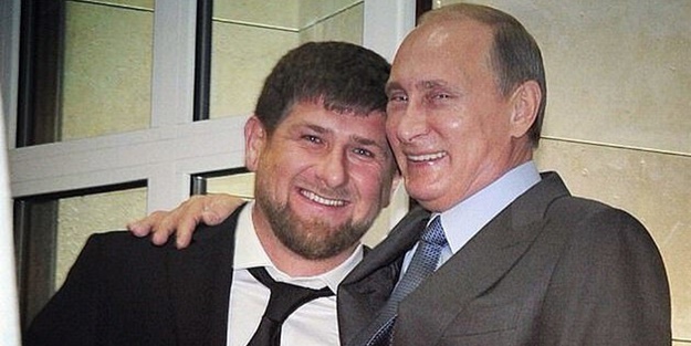 Kadirov'dan tarihi hata! Canlı yayın sırasında kameraya yansıdı