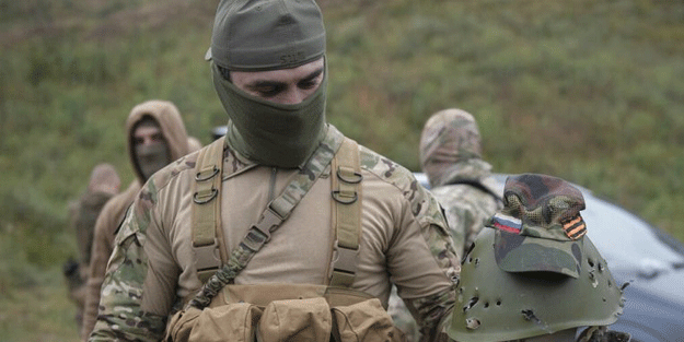 Kadirov'u takmadılar! Çeçenler Rusya'ya karşı cephede!