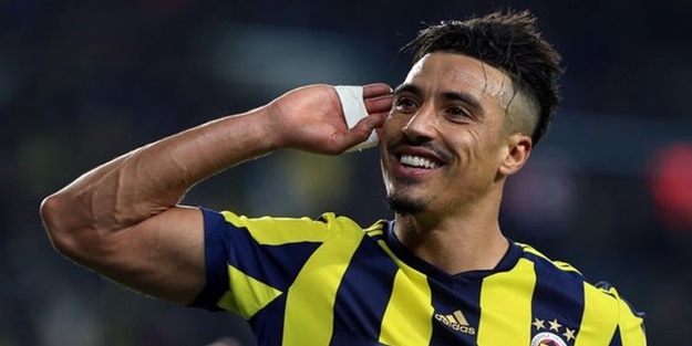 Kadro dışı bırakılan Nabil Dirar'dan olay paylaşım