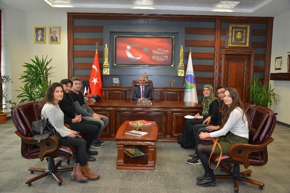 KAEÜ’si, öğrenci konseyi başkanı Rektör Vatan Karakaya’ya öğrencinin sorun ve talepleri anlattı 