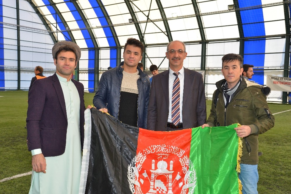 KAEÜ’sinde uluslararası öğrenci futbol turnuvası yapıldı 