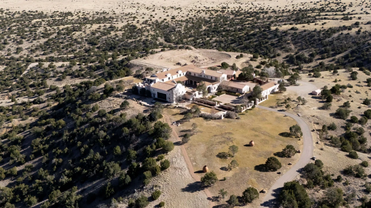 Kafası kesilmiş kız çocukları mezarı! Epstein’ın tecavüz üssüne şafak baskını!