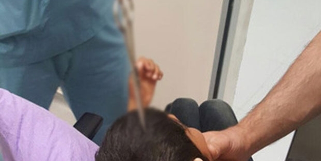 Kafasına saplanan makas beyin zarına kadar ulaştı
