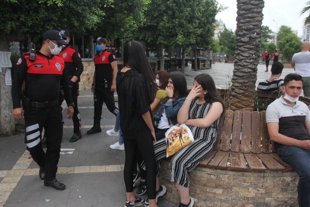 Kafe ve restoranlarda yeni normalleşme denetimi 