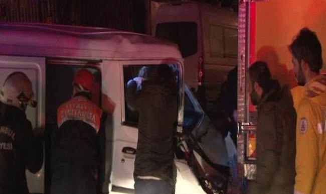 Kağıthane'de gizli buzlanma kazaya sebep oldu