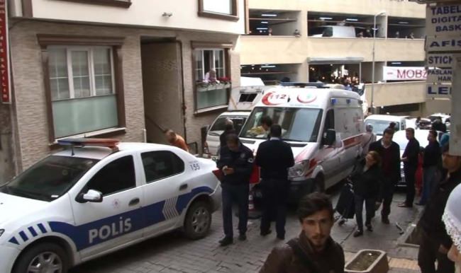 Kağıthane'de işyeri sahibi boğazı kesilmiş bulundu