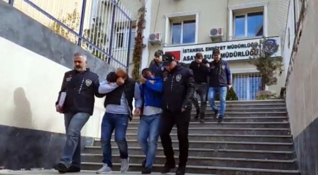 Kağıthane'de 'polisiz' deyip gasp yaptılar!