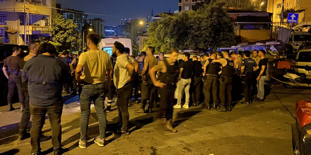 Kağıthane'de sıcak saatler: 2 polisin yaralandığı çatışma kamerada