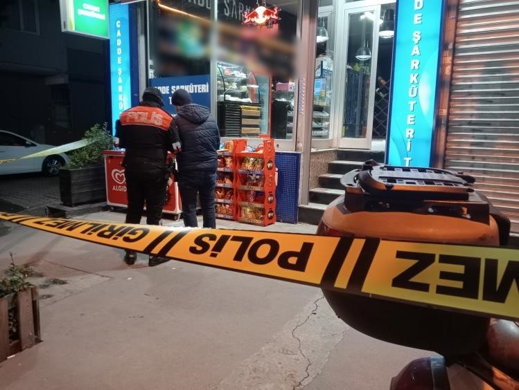 Kağıthane’de tekel bayine silahlı saldırı