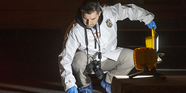 Kağıthane'de trafik ışıklarında silahlı saldırıya uğrayan kişi öldü