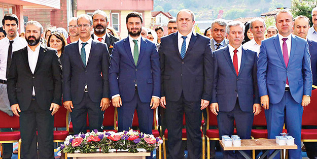 Kâğıthaneli öğrencilere belediyeden destek
