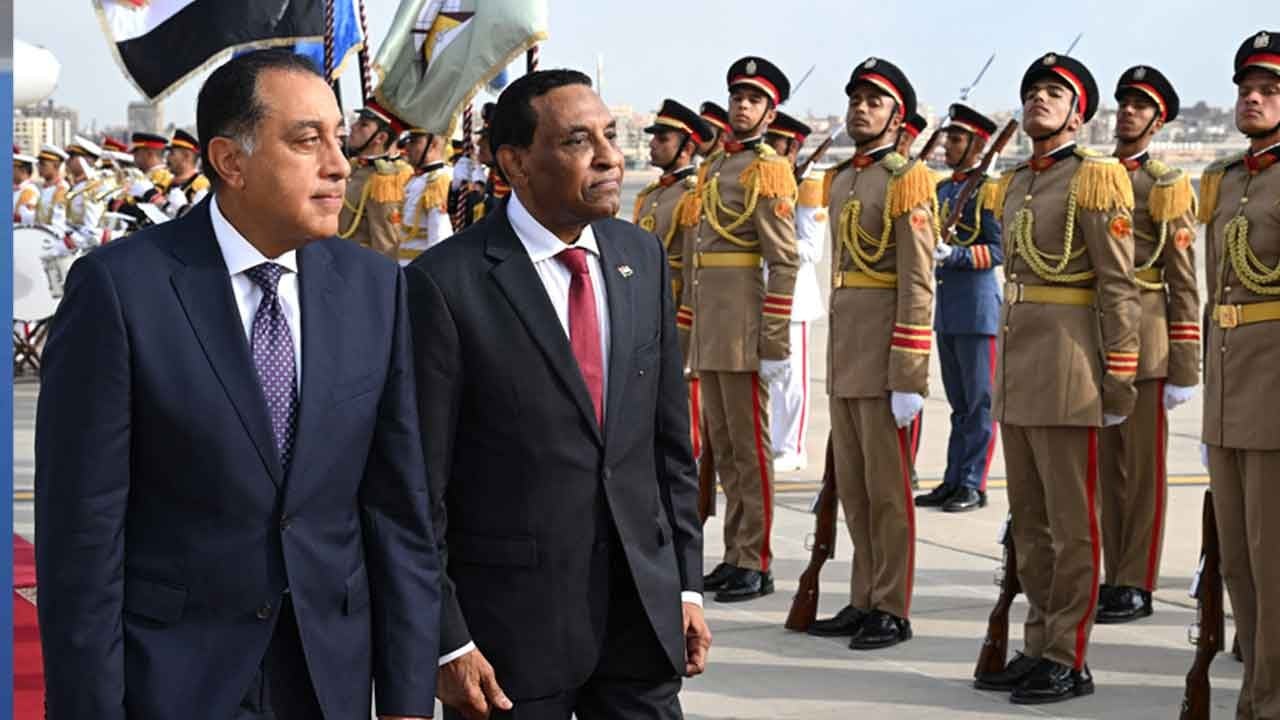 Kahire'den Hartum'a net mesaj! Mısır Sudan'ı bölme planlarını reddetti!