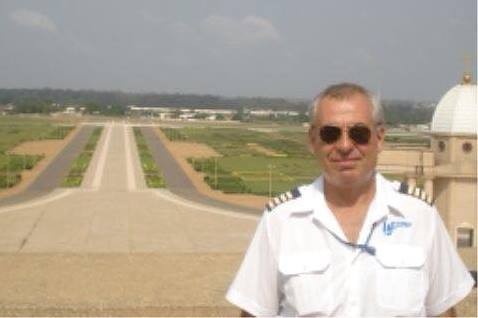 Kahraman pilot otel odasında ölü bulundu 