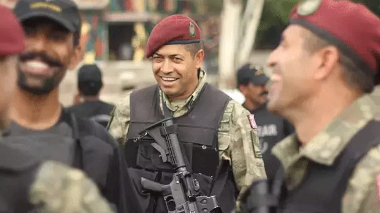 Şehit Ömer Halisdemir’in kızının mesleği duygulandırdı