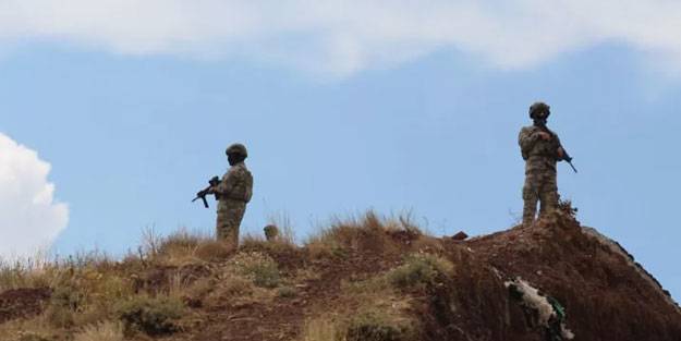 Kahramanlar gece gündüz sınırı koruyor