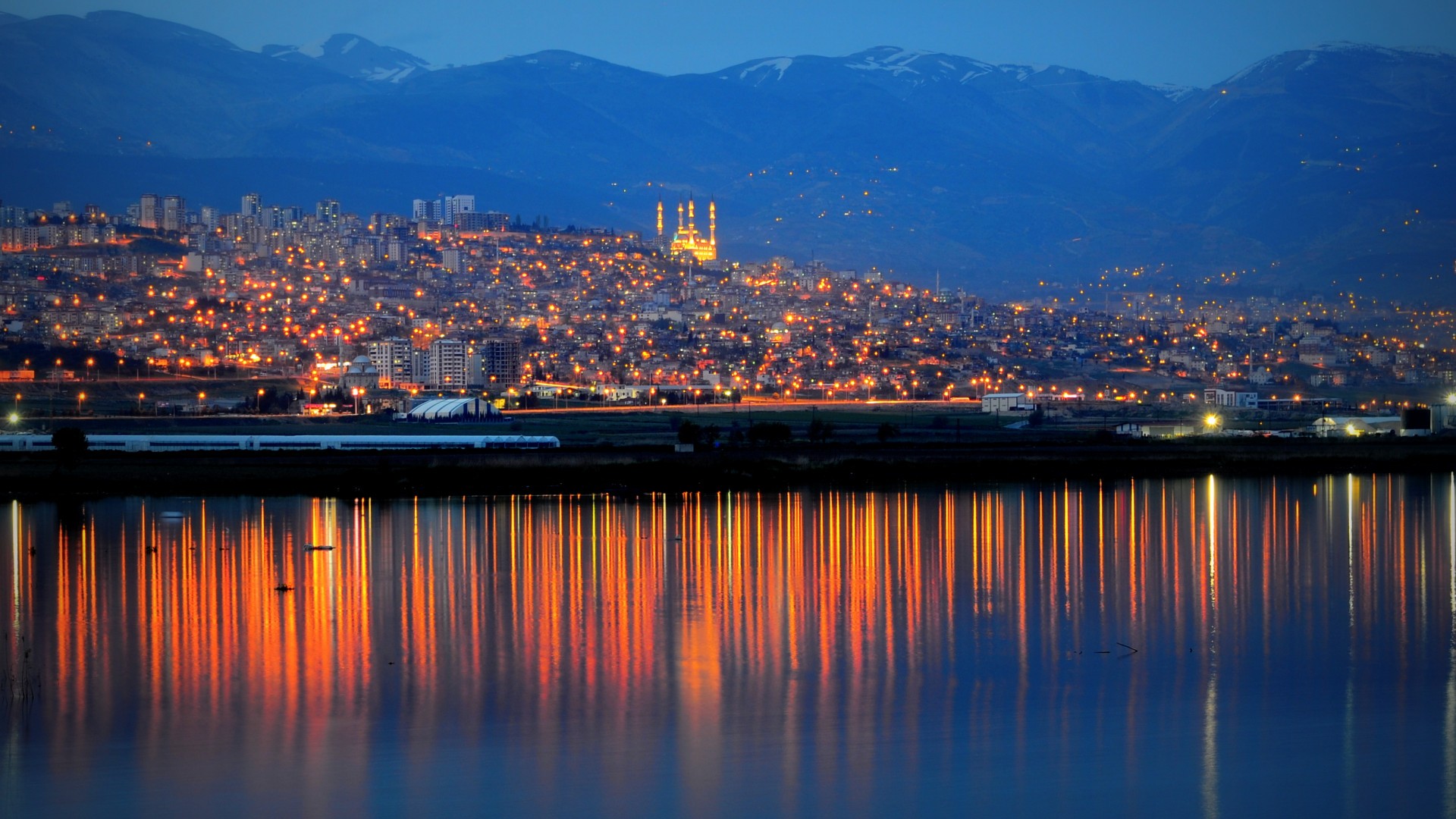 Kahramanmaraş, Türkiye'nin ilk "UNESCO Edebiyat Şehri" oldu!