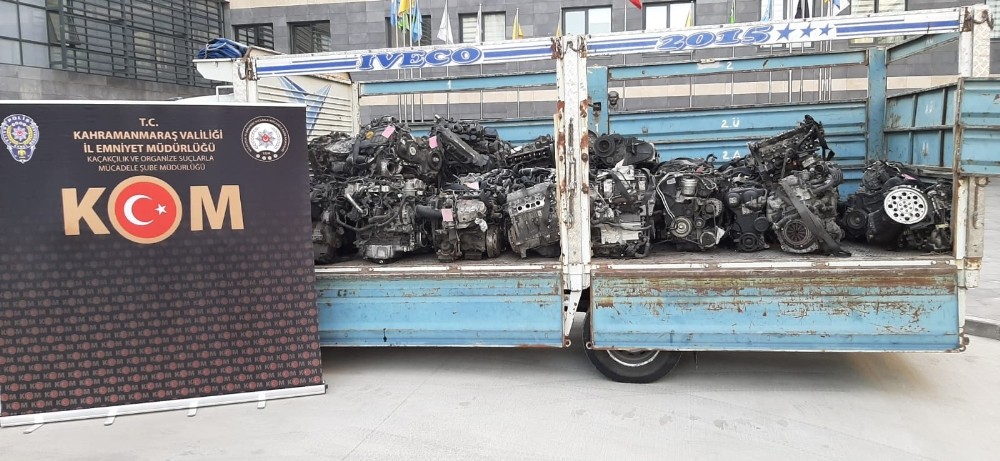 Kahramanmaraş’ta 40 adet kaçak otomobil motoru ele geçirildi 