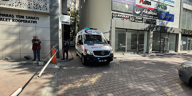 Asansör kabinini yere çakıldı! Yaralılar var