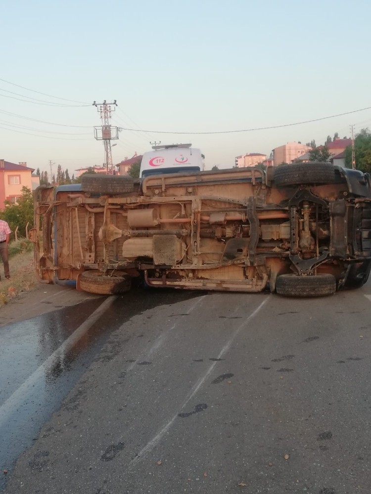 Kahramanmaraş’ta askeri araç devrildi: 2 yaralı 