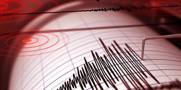 O ilimizde deprem! Çevre illerde de hissedildi