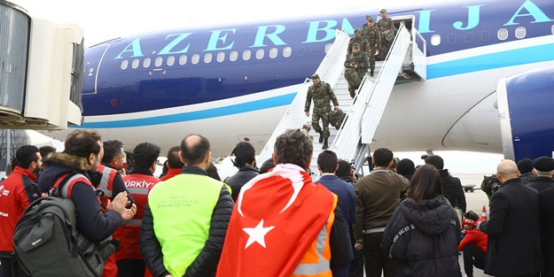 Kahramanmaraş'ta görev yapan Azerbaycan ekibinin bir bölümü Bakü'ye döndü