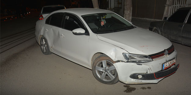 Kahramanmaraş'ta iki otomobil çarpıştı: Yaralılar var