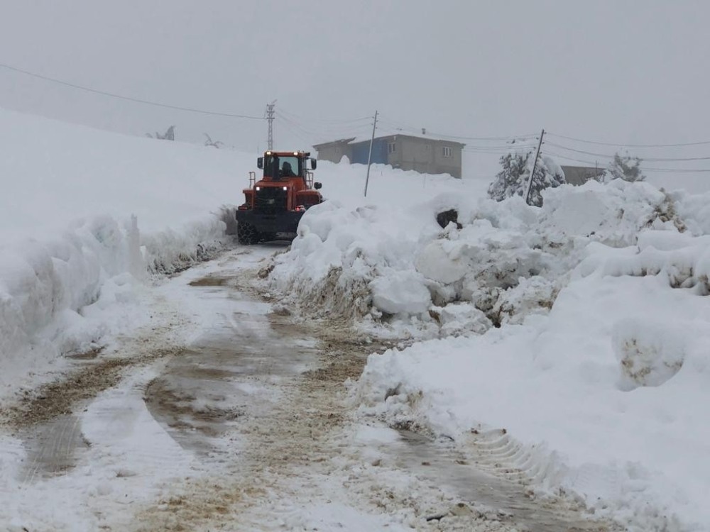Kahramanmaraş’ta karla mücadele 