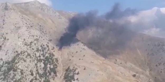 Kahramanmaraş'ta uçağın düşme anı kamerada