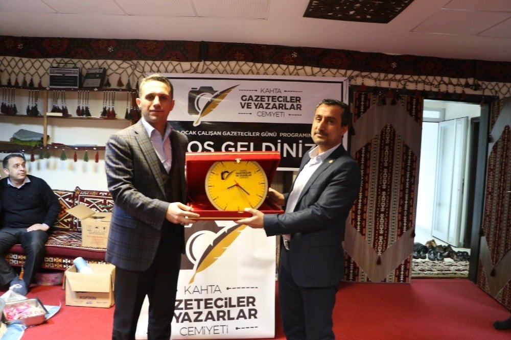 Kahta’da “10 Ocak Çalışan Gazeteciler Günü” etkinliği düzenlendi 