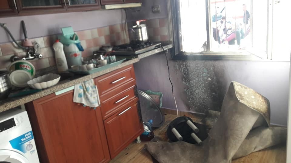 Kahta’da evin mutfağında yangın çıktı 