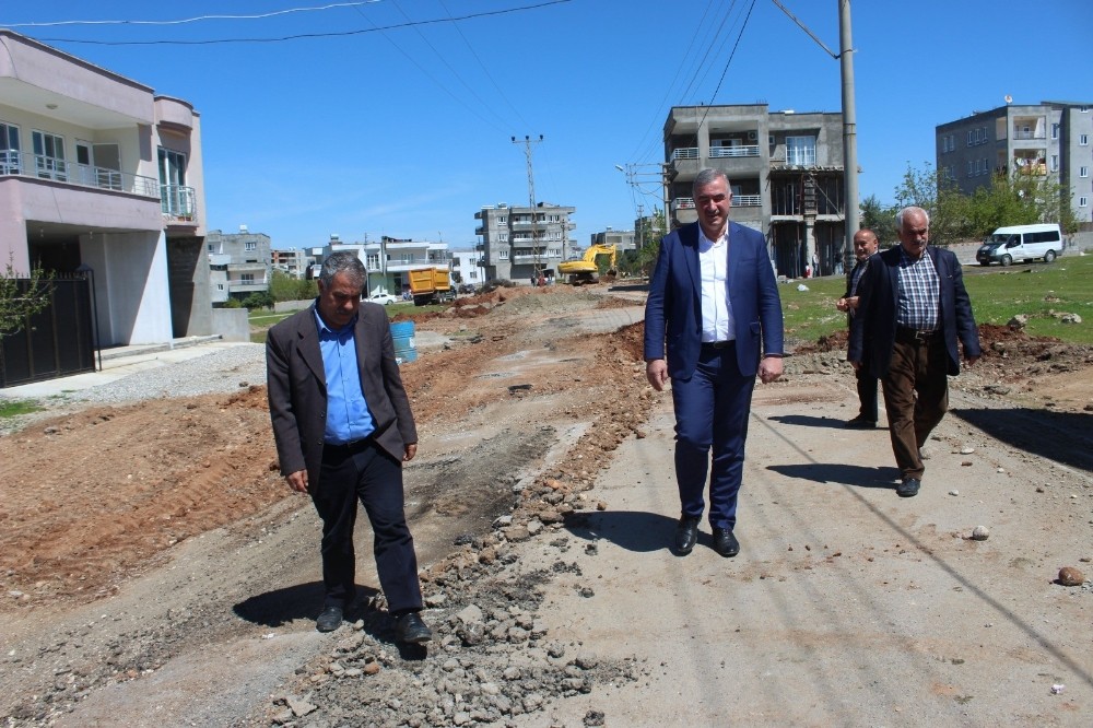 Kahta’da yeni sokak çalışmalarına start verildi 