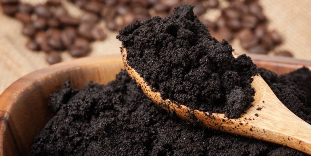 Kahve telvesi ahşap mobilya dostu