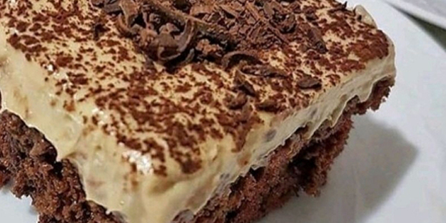 Kahveli çikolatalı kek: günlük çay saatlerinin vazgeçilmezi! Bugün ne pişirsem diyenler için işte o