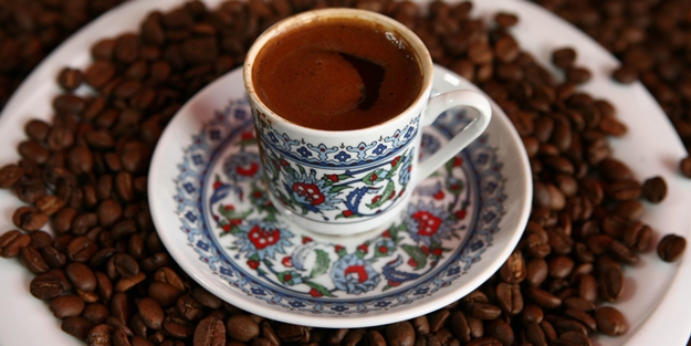 Kahvenin içine bal koyarsanız...