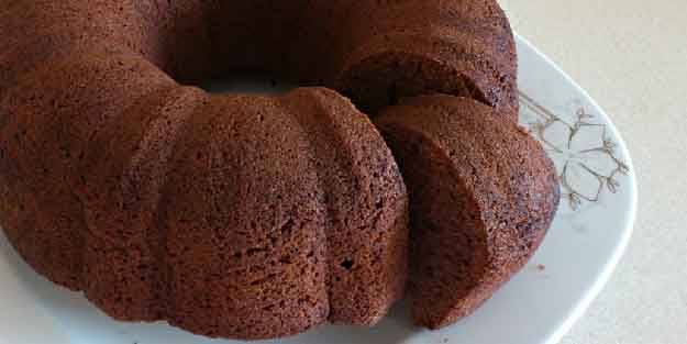 Kakaolu sade kek tarifi nasıl yapılır? Kolay kek tarifi