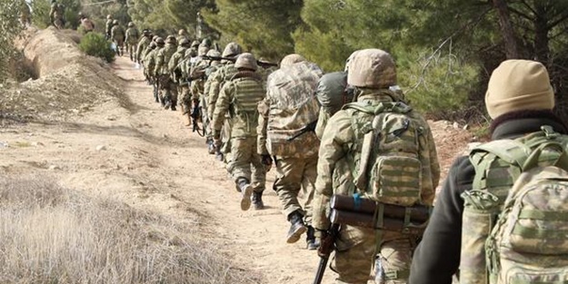 “Kalbimiz ve dualarımız Mehmetçik ile birlikte”