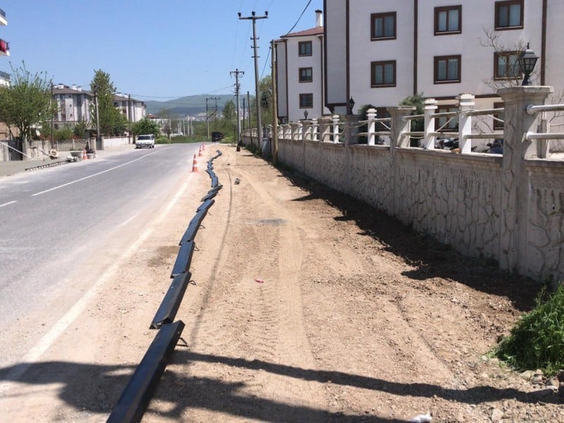 Kaldırım düzenlemeleri başladı 