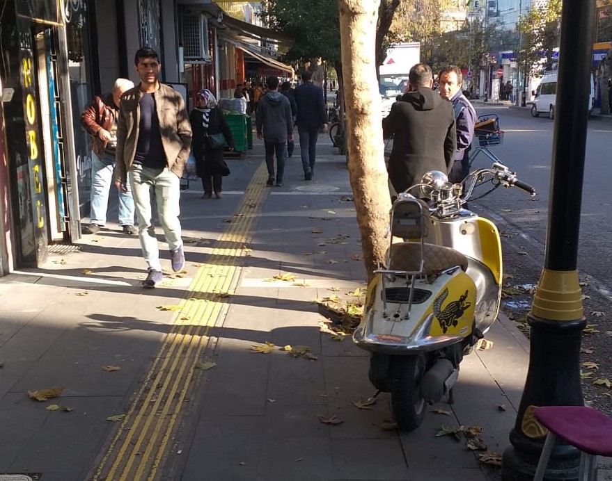 Kaldırımlarda motosiklet ve bisiklet denetimi 
