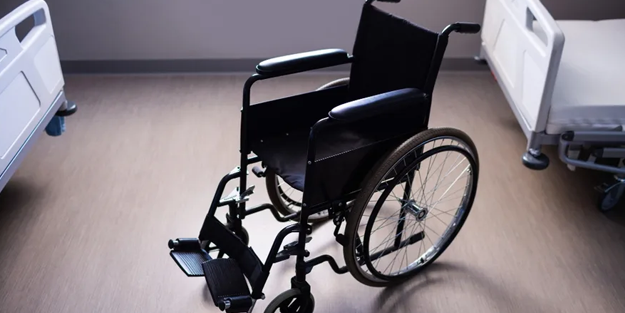 Kale direğine çarpan sporcu felç oldu!