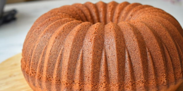 Kalıptan taşan nefis kek tarifi: Kabarma garantili