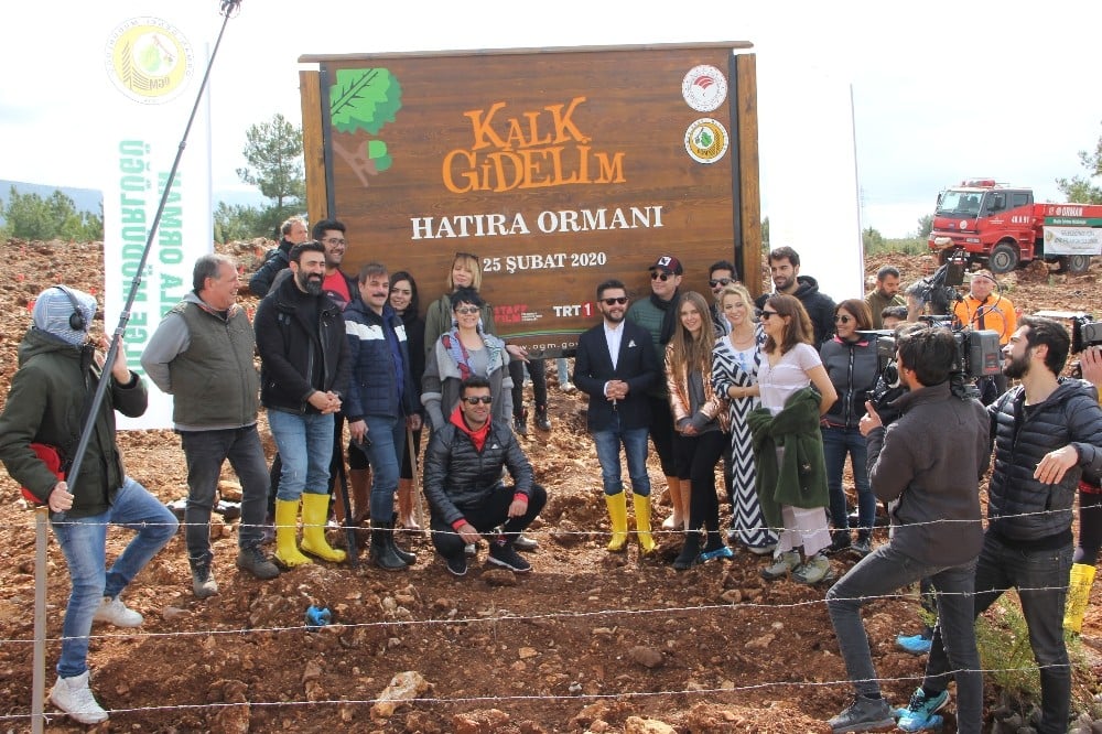 ‘Kalk Gidelim’ dizi ekibinden hatıra ormanı 