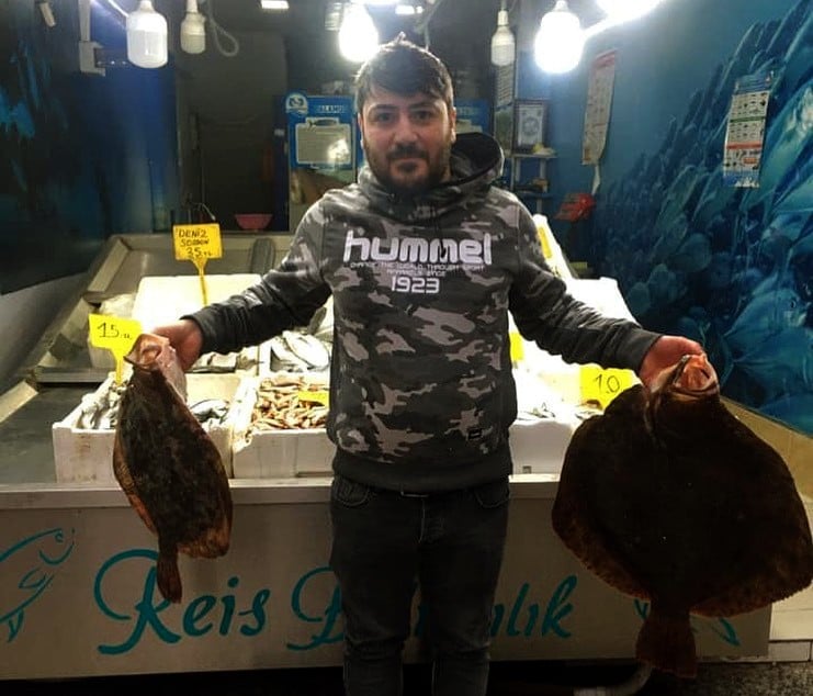 Kalkan balığının kilosu 230 TL 